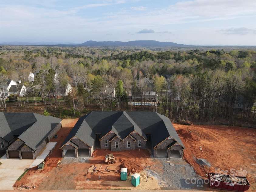 3343 48th Avenue, Hickory, NC 28601.  MLS# CAR4208869, YatesRealty ID 8677. 