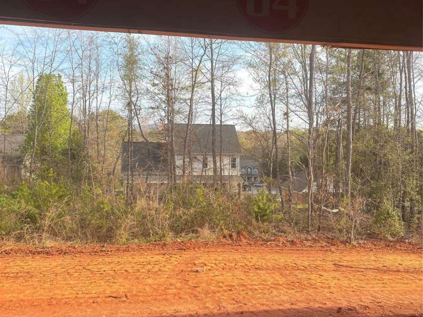 3343 48th Avenue, Hickory, NC 28601.  MLS# CAR4208869, YatesRealty ID 8677. 