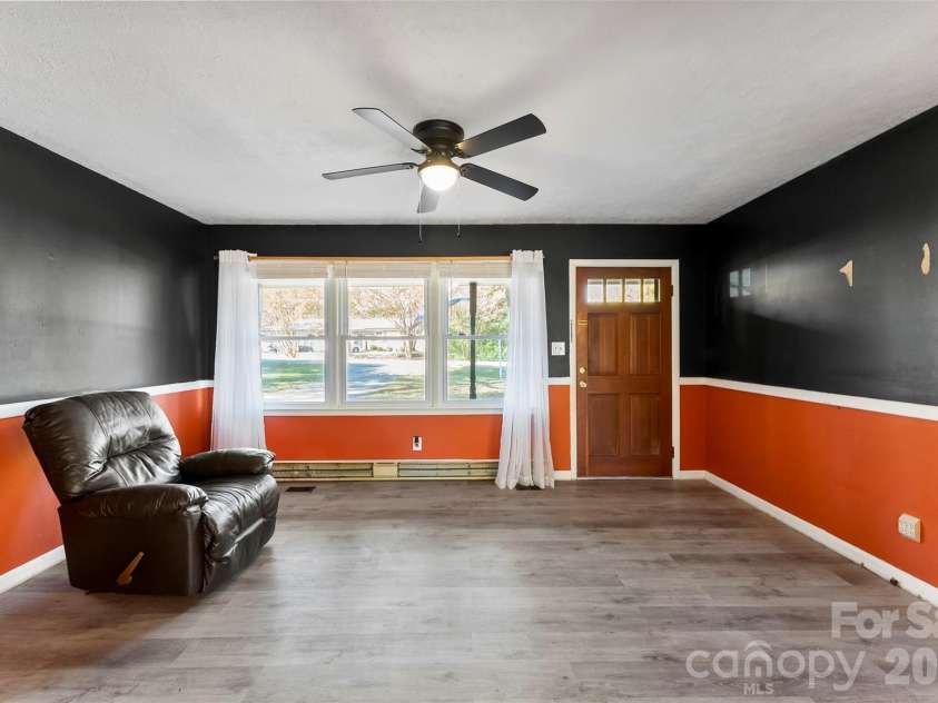5111 Westgate Drive, Shelby, NC 28152.  MLS# CAR4319068, YatesRealty ID 8677. 