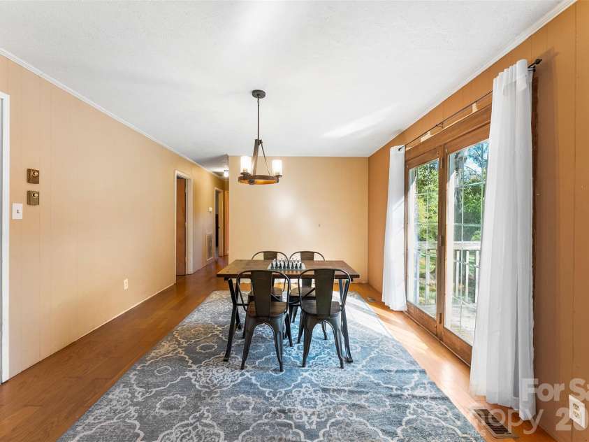 5111 Westgate Drive, Shelby, NC 28152.  MLS# CAR4319068, YatesRealty ID 8677. 