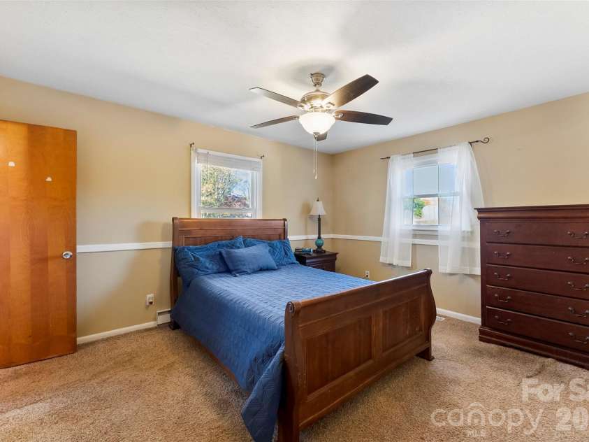 5111 Westgate Drive, Shelby, NC 28152.  MLS# CAR4319068, YatesRealty ID 8677. 