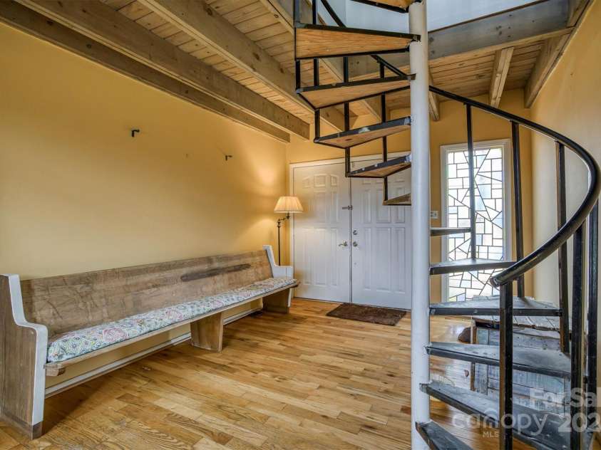 3827 River Road, Morganton, NC 28655.  MLS# CAR4217660, YatesRealty ID 8679. 