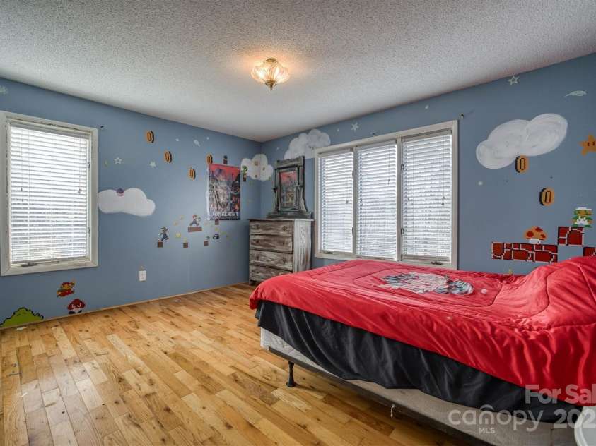 3827 River Road, Morganton, NC 28655.  MLS# CAR4217660, YatesRealty ID 8679. 