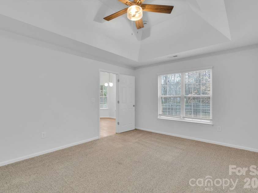 311 Margaret Kelly Court, Charlotte, NC 28216.  MLS# CAR4334078, YatesRealty ID 868. 