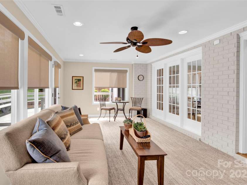 105 Beach Lane, Mooresville, NC 28117.  MLS# CAR4240933, YatesRealty ID 8681. Sunroom/family room