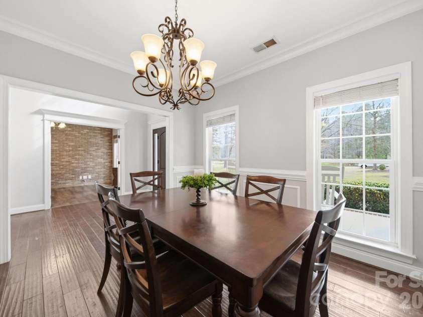 433 Laurel Crest Drive, Kannapolis, NC 28081.  MLS# CAR4345135, YatesRealty ID 8682. Formal Dining Room