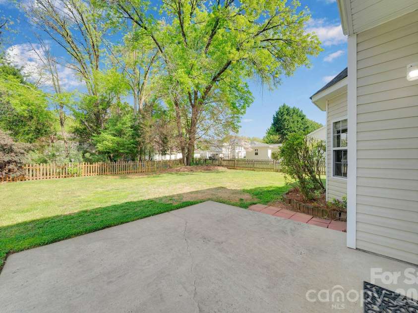 12507 Twelvetrees Lane, Huntersville, NC 28078.  MLS# CAR4365310, YatesRealty ID 8683. 