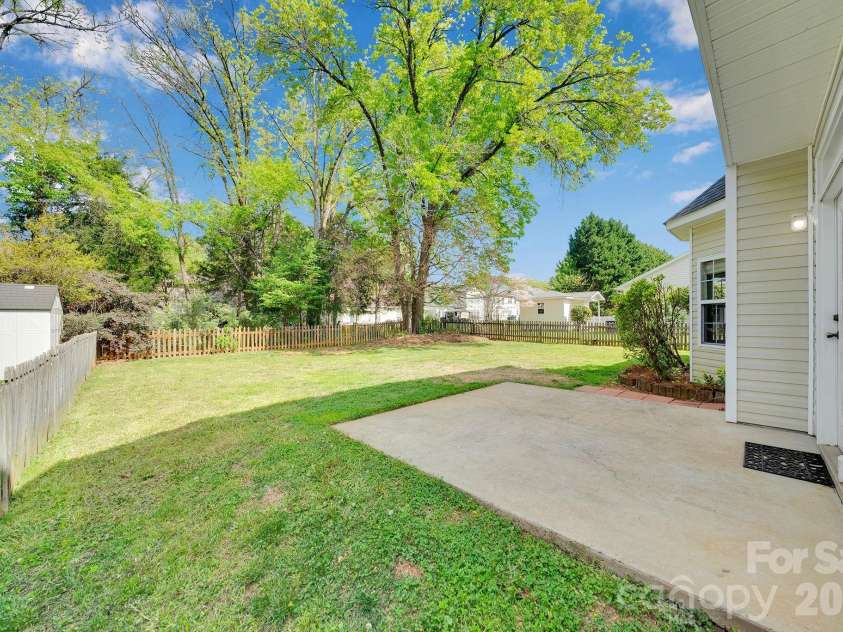 12507 Twelvetrees Lane, Huntersville, NC 28078.  MLS# CAR4365310, YatesRealty ID 8683. 