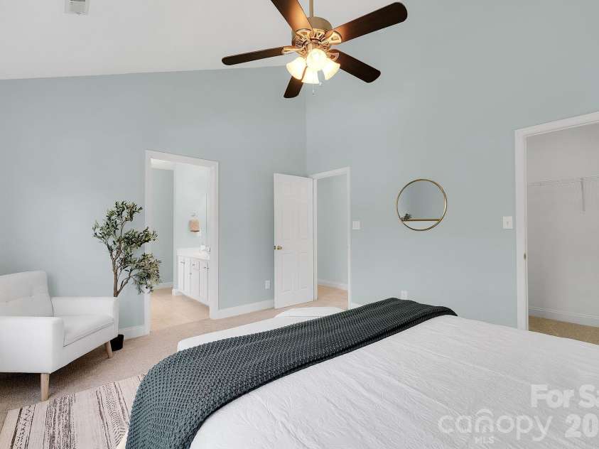 12507 Twelvetrees Lane, Huntersville, NC 28078.  MLS# CAR4365310, YatesRealty ID 8683. Primary bedroom 