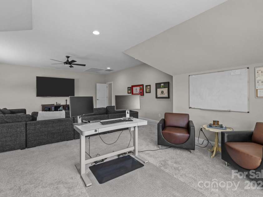 1052 Harlow's Crossing Drive, Weddington, NC 28104.  MLS# CAR4246716, YatesRealty ID 8684. Bonus room w/office nook