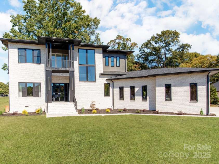 27 Berea Baptist Church Road, Stanfield, NC 28163.  MLS# CAR4300308, YatesRealty ID 8685. 