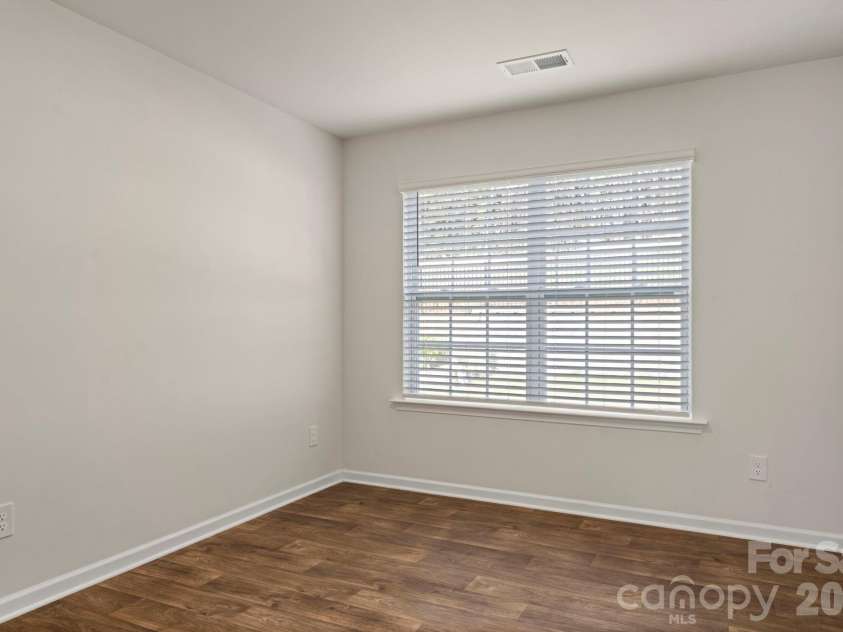 1331 Mifflin Lane, Dallas, NC 28034.  MLS# CAR4365975, YatesRealty ID 8687. 