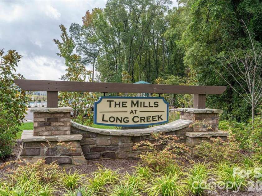 1331 Mifflin Lane, Dallas, NC 28034.  MLS# CAR4365975, YatesRealty ID 8687. 