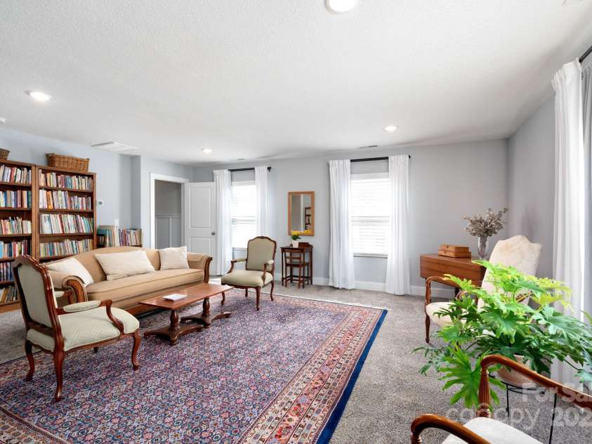 19 Dynasty Lane, Candler, NC 28715.  MLS# CAR4243539, YatesRealty ID 8687. Full of Possibilities