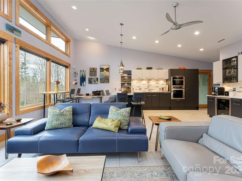 15 Sourwood Lane, Fletcher, NC 28732.  MLS# CAR4215119, YatesRealty ID 869. 