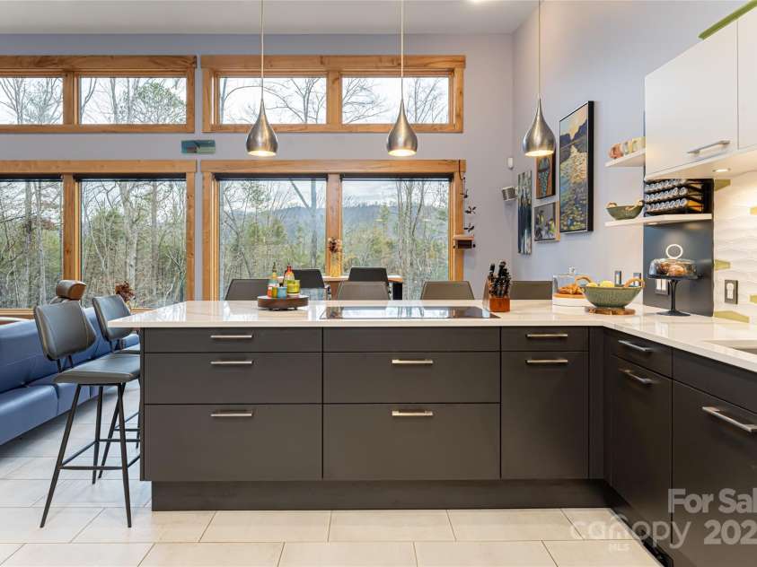 15 Sourwood Lane, Fletcher, NC 28732.  MLS# CAR4215119, YatesRealty ID 869. 