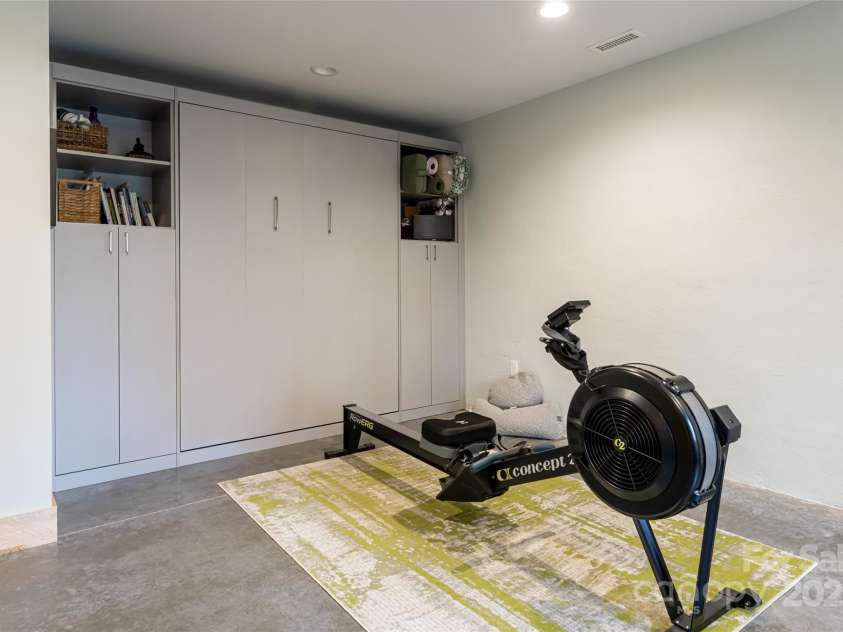 15 Sourwood Lane, Fletcher, NC 28732.  MLS# CAR4215119, YatesRealty ID 869. 