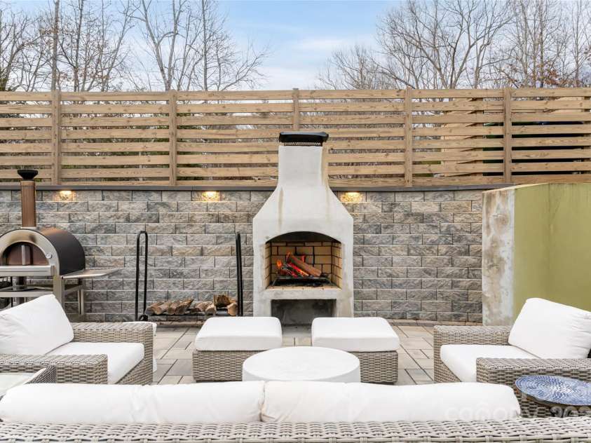 15 Sourwood Lane, Fletcher, NC 28732.  MLS# CAR4215119, YatesRealty ID 869. 