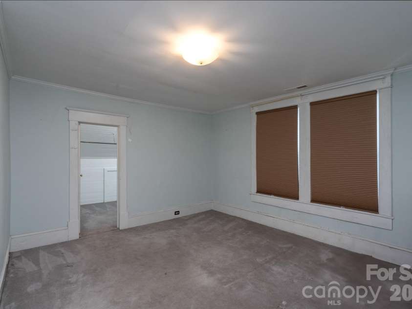 200 Martin Luther King Jr Avenue, Kannapolis, NC 28083.  MLS# CAR4337930, YatesRealty ID 8691. 