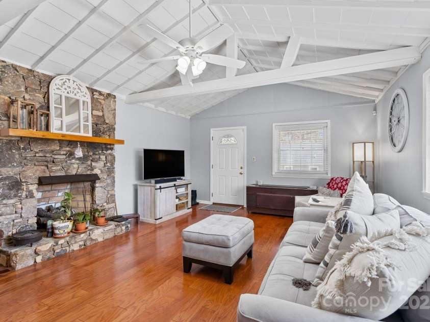 8 Union Chapel Road, Weaverville, NC 28787.  MLS# CAR4227516, YatesRealty ID 8691. 