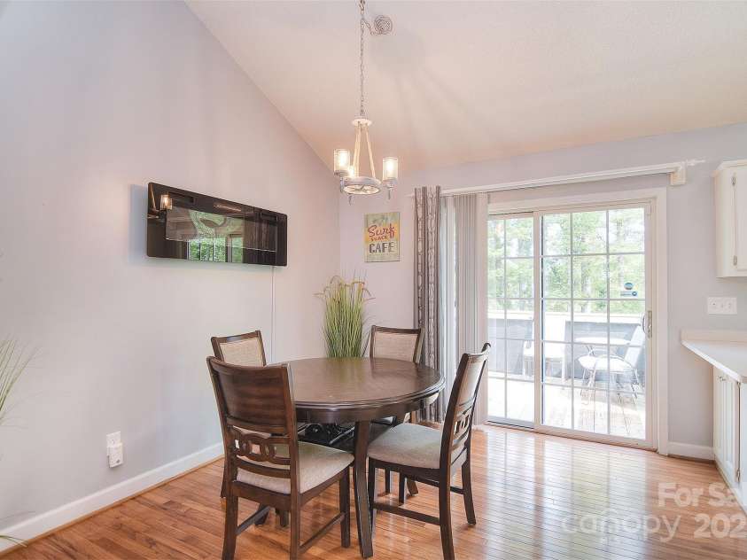 216 Dewars Drive, Rock Hill, SC 29730.  MLS# CAR4244259, YatesRealty ID 8692. 