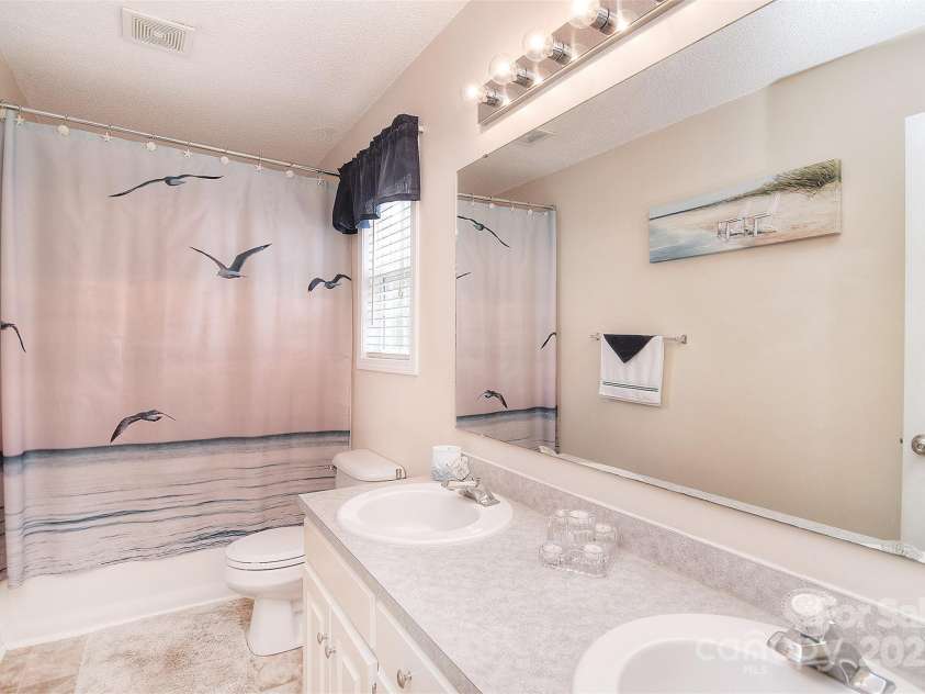 216 Dewars Drive, Rock Hill, SC 29730.  MLS# CAR4244259, YatesRealty ID 8692. 