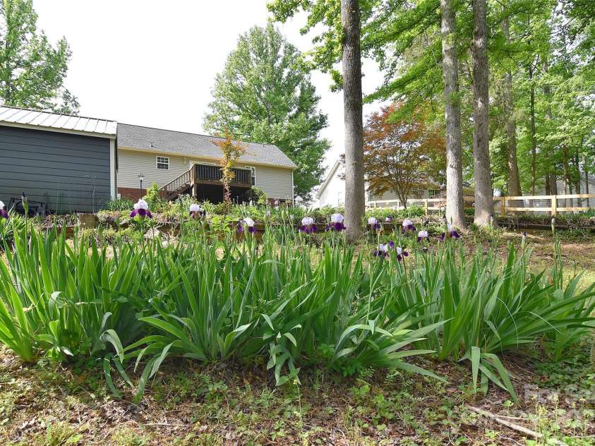 216 Dewars Drive, Rock Hill, SC 29730.  MLS# CAR4244259, YatesRealty ID 8692. 