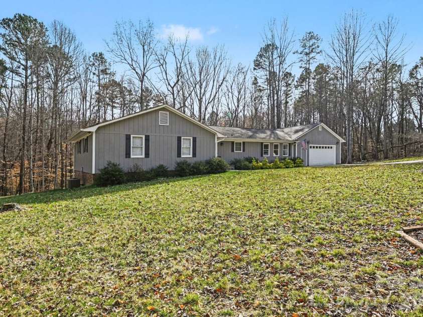 3170 Asbury Church Road, Lincolnton, NC 28092.  MLS# CAR4342152, YatesRealty ID 8693. 