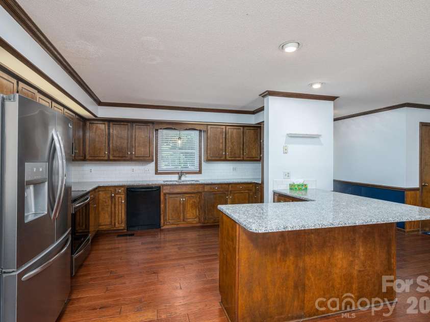 3170 Asbury Church Road, Lincolnton, NC 28092.  MLS# CAR4414032, YatesRealty ID 8693. 