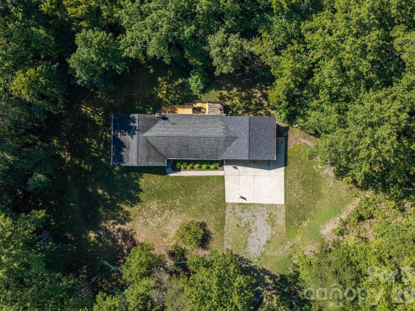 3170 Asbury Church Road, Lincolnton, NC 28092.  MLS# CAR4414032, YatesRealty ID 8693. 