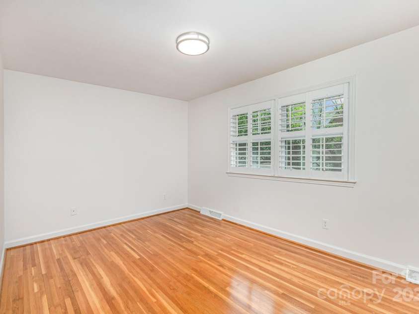 3916 Riverbend Road, Charlotte, NC 28210.  MLS# CAR4241946, YatesRealty ID 8693. Bedroom 3