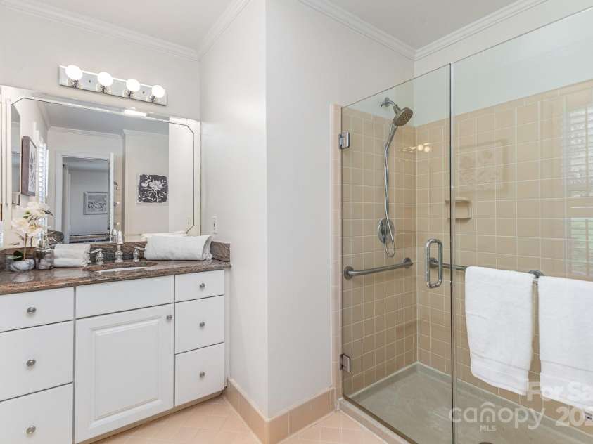 3916 Riverbend Road, Charlotte, NC 28210.  MLS# CAR4241946, YatesRealty ID 8693. Primary Bathroom
