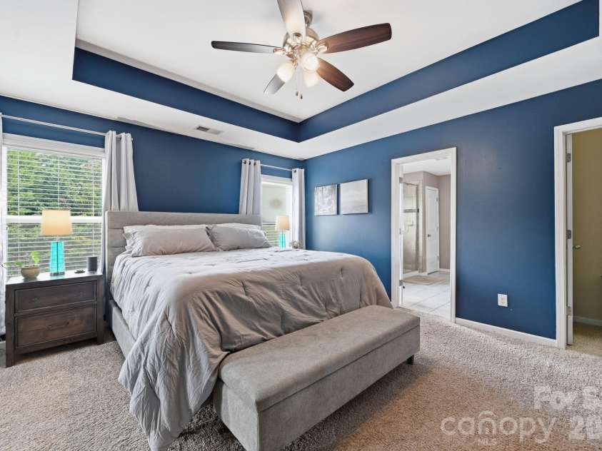 5041 El Molino Drive, Charlotte, NC 28214.  MLS# CAR4362342, YatesRealty ID 8694. 
