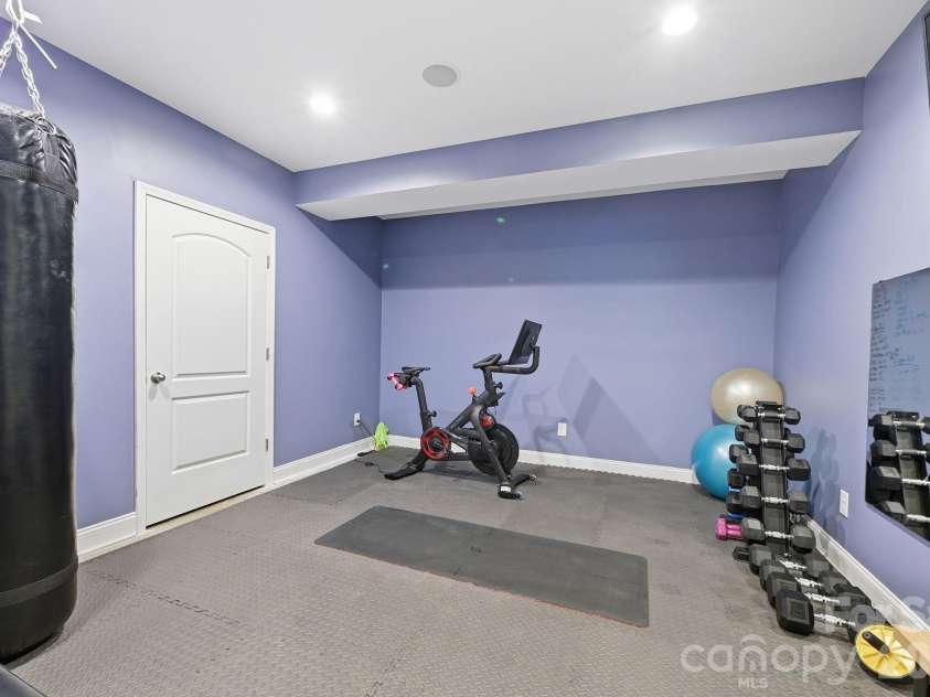 5041 El Molino Drive, Charlotte, NC 28214.  MLS# CAR4362342, YatesRealty ID 8694. Gym/ Flex Space