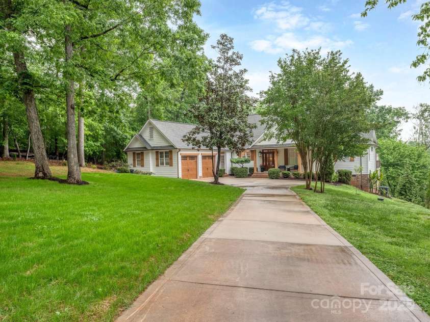 5951 Johnson Road, Clover, SC 29710.  MLS# CAR4249131, YatesRealty ID 8694. 