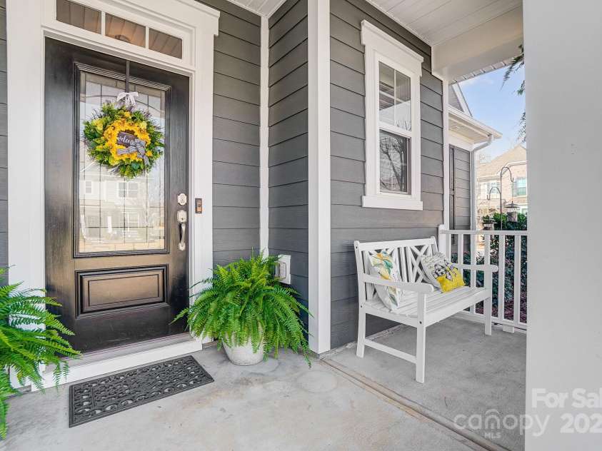 7035 Walnut Branch Lane, Charlotte, NC 28277.  MLS# CAR4225984, YatesRealty ID 8696. Welcome!