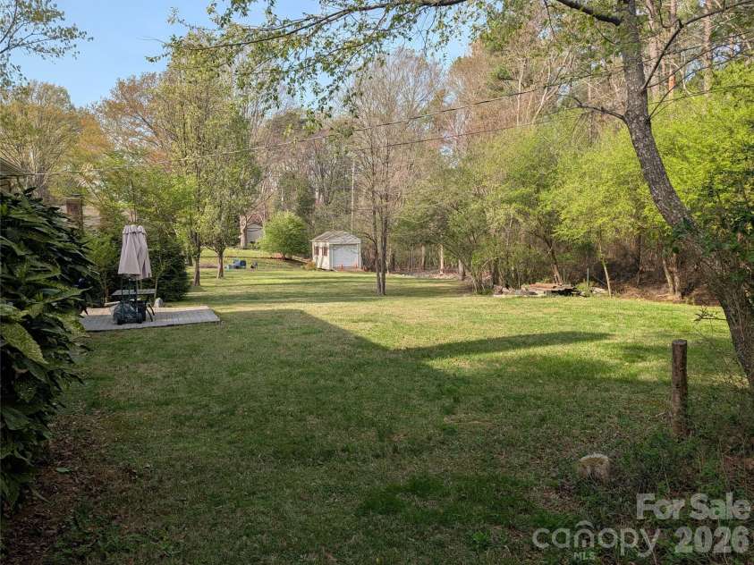 13547 Idlefield Lane, Matthews, NC 28105.  MLS# CAR4360236, YatesRealty ID 8697. 