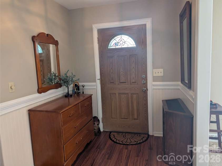 13547 Idlefield Lane, Matthews, NC 28105.  MLS# CAR4360236, YatesRealty ID 8697. 