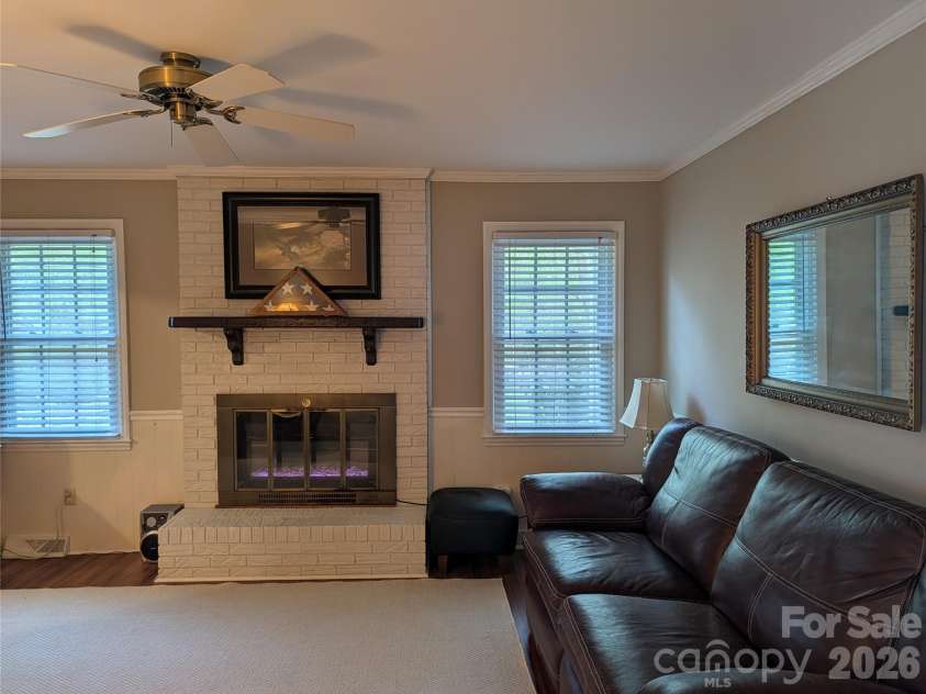 13547 Idlefield Lane, Matthews, NC 28105.  MLS# CAR4360236, YatesRealty ID 8697. 