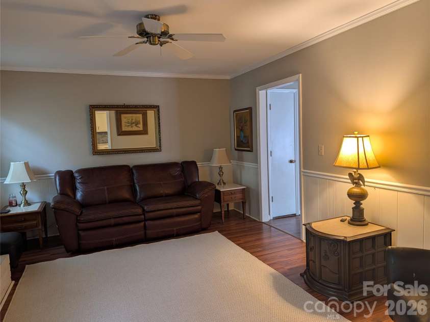 13547 Idlefield Lane, Matthews, NC 28105.  MLS# CAR4360236, YatesRealty ID 8697. 