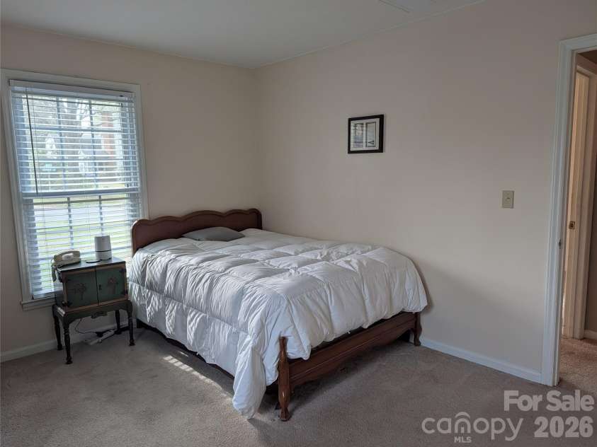 13547 Idlefield Lane, Matthews, NC 28105.  MLS# CAR4360236, YatesRealty ID 8697. 