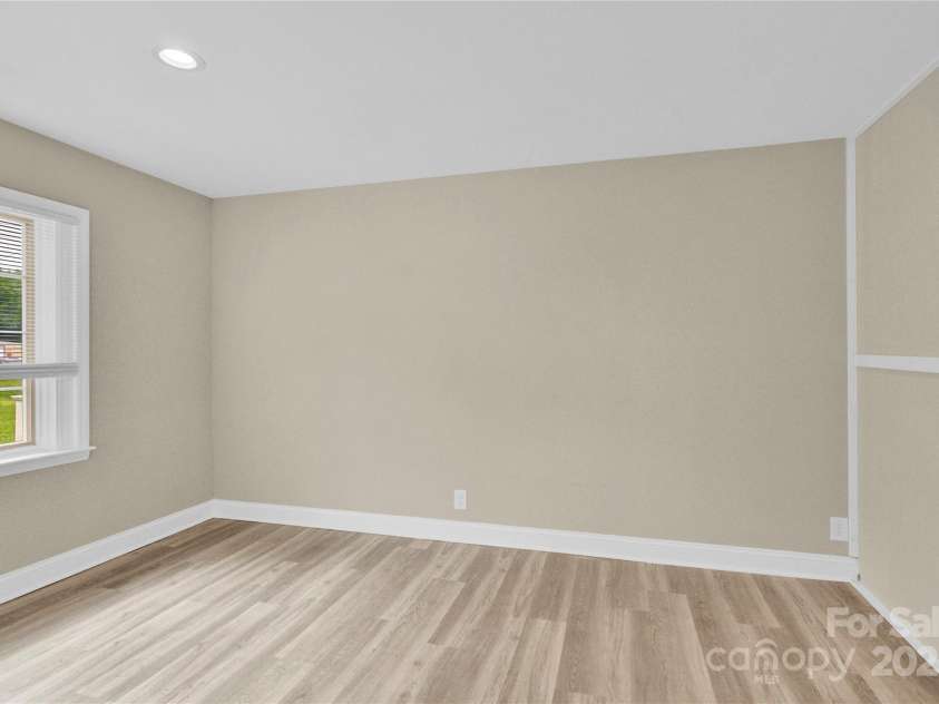 920 Oakridge Farm Highway, Mooresville, NC 28115.  MLS# CAR4228982, YatesRealty ID 8698. 