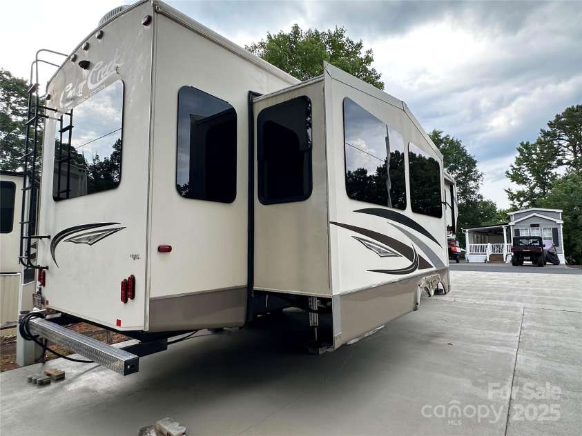 104 Cardinal Drive, New London, NC 28127.  MLS# CAR4271571, YatesRealty ID 87. 