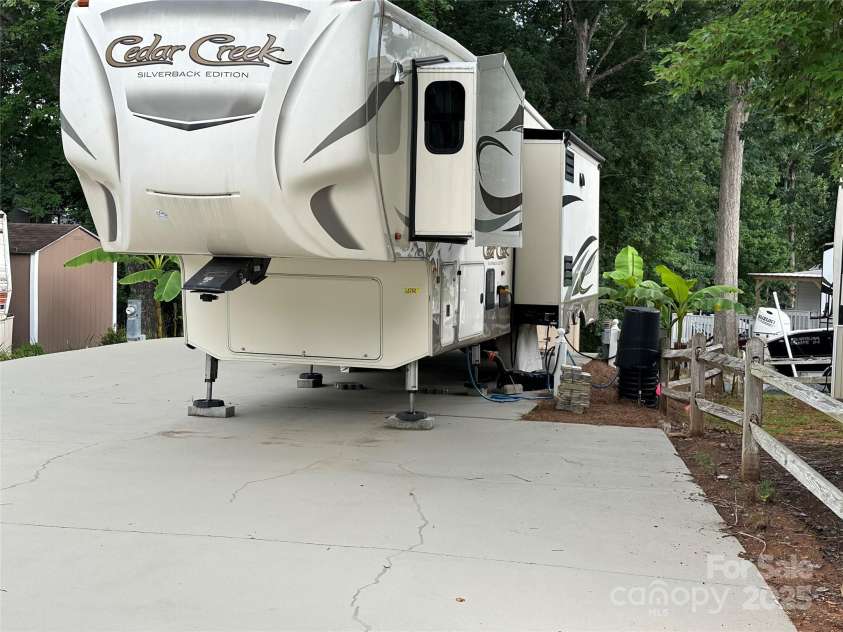 104 Cardinal Drive, New London, NC 28127.  MLS# CAR4271571, YatesRealty ID 87. 