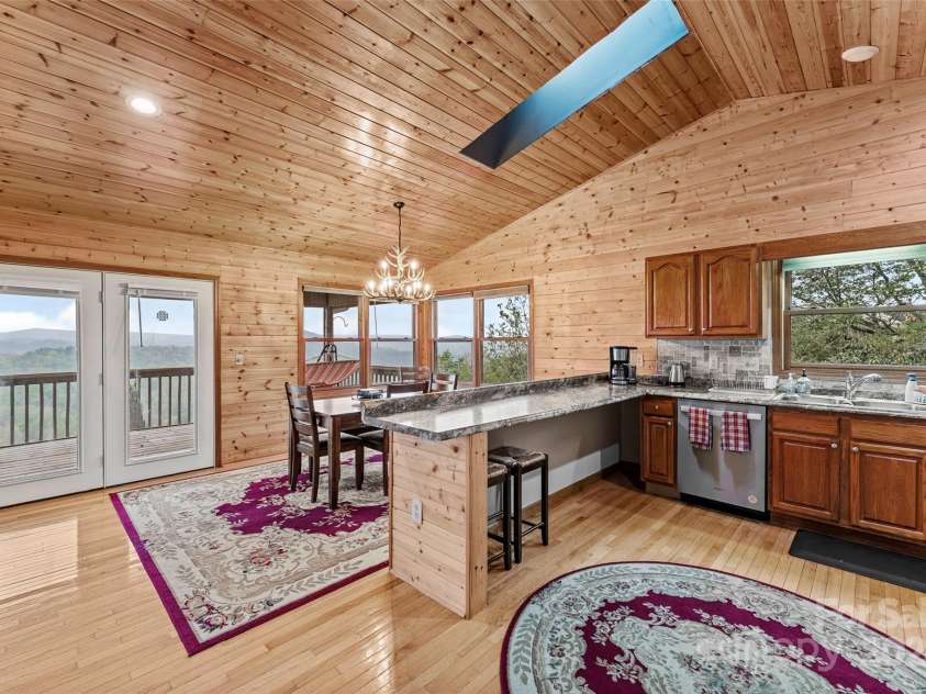 70 Moor Lane, Brevard, NC 28712.  MLS# CAR4134812, YatesRealty ID 87. 