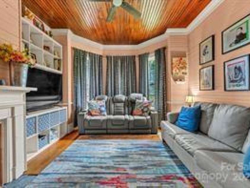 206 Brook Street, Wilkesboro, NC 28697.  MLS# CAR4325196, YatesRealty ID 870. 