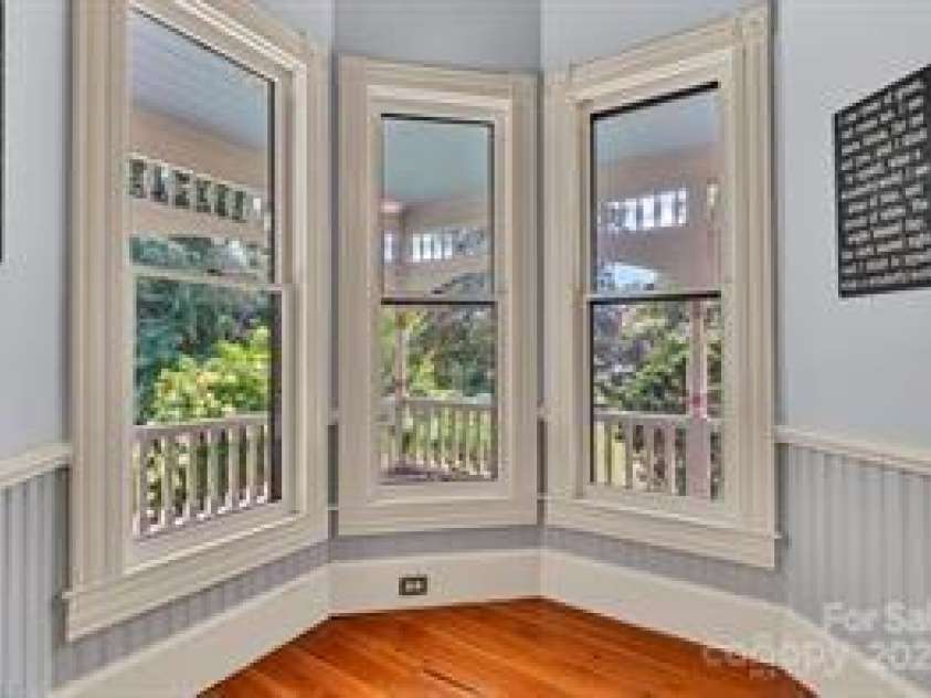 206 Brook Street, Wilkesboro, NC 28697.  MLS# CAR4325196, YatesRealty ID 870. 