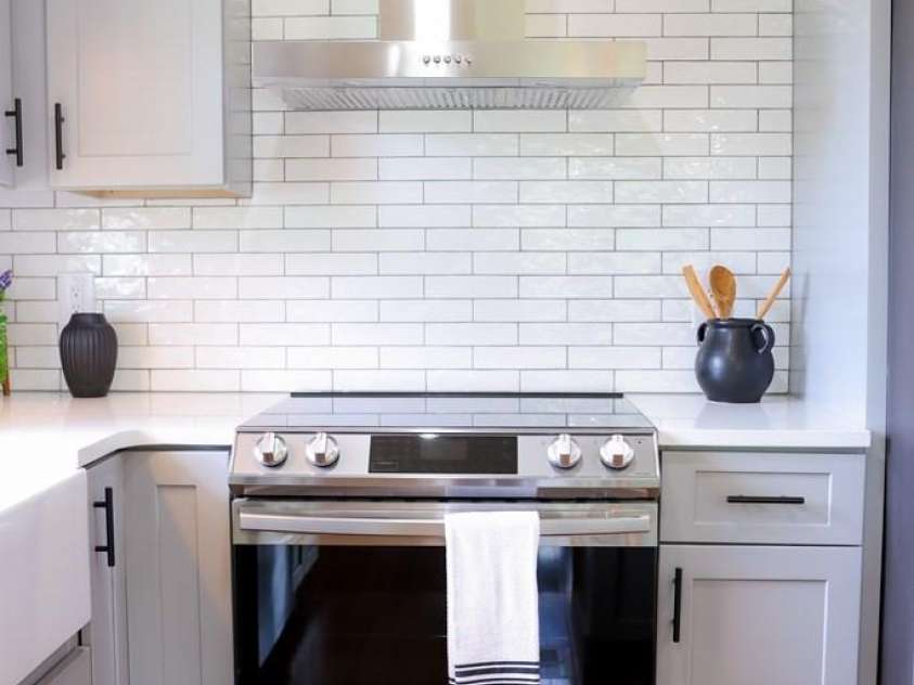 94 BREEZY KNOB Road, Franklin, NC 28734.  MLS# CAR4221997, YatesRealty ID 870. 