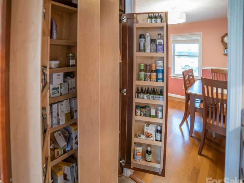 3153 Village Drive, Morganton, NC 28655.  MLS# CAR4365751, YatesRealty ID 8700. 