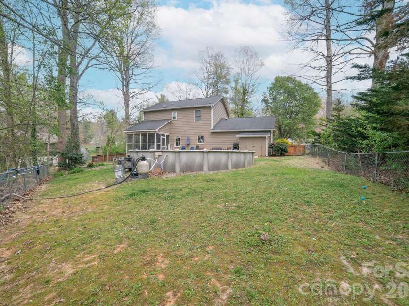 3153 Village Drive, Morganton, NC 28655.  MLS# CAR4365751, YatesRealty ID 8700. 